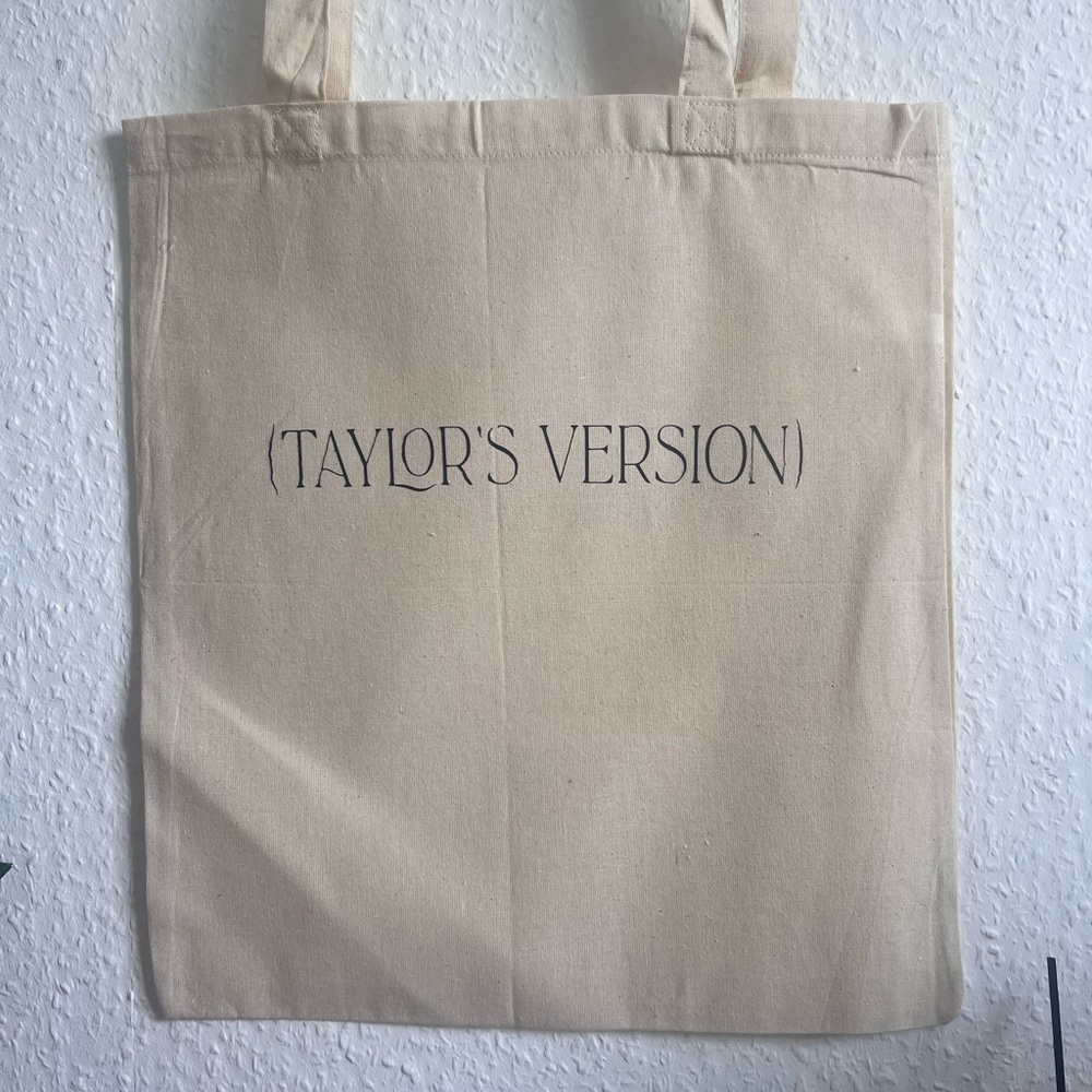 Taylor’s Version Taylor Swift Tote Bag - Picture 2 of 3